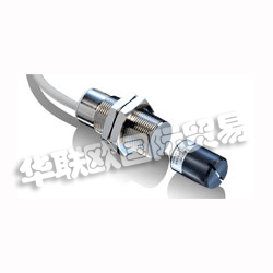 　　BAUMER磁式角度傳感器介紹：  　　高達360°轉(zhuǎn)角的絕對位置探測，分辨率高達0.09°。線性模擬輸出信號，無磨損、防污垢。  　　非接觸磁式角度傳感器測量轉(zhuǎn)角范圍可達360°分辨率高達0.09°，并且完全無磨損。