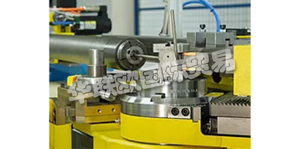 SENIOR-AEROSPACE-ERMETO是流體傳輸組件的領(lǐng)先供應(yīng)商，其產(chǎn)品質(zhì)量得到認(rèn)可。  　　Ermeto存在于不同的細(xì)分市場(chǎng)：航空航天，海運(yùn)，國防和各種行業(yè)。