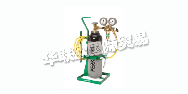 PERKEO的名字是18世紀普拉提納選舉人Karl III Philipp的宮廷小丑和矮人的名字。這個小家伙在1702年左右第一次看到了光，并用名字Clemens進行了洗禮。十六歲時，他被卡爾·菲利普任命為宮廷小丑。選民，享受著美酒的樂趣，對年輕的克萊門斯能夠舉起酒的方式印象深刻。