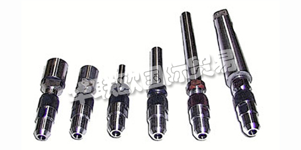 REGLUS AG工廠用于精密工程和電子。他們公司自1938年以來一直生產(chǎn)精密機(jī)械工具。