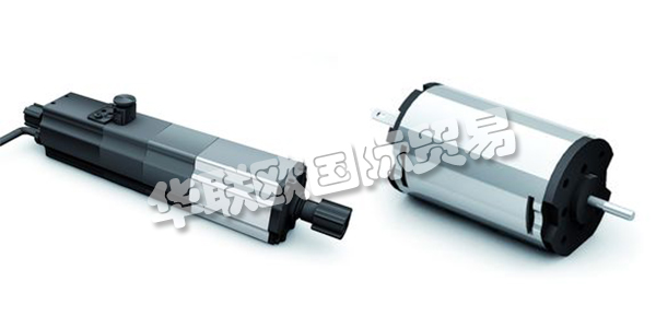 德恩科是世界一流的運(yùn)動(dòng)控制領(lǐng)域供應(yīng)商，它提供的優(yōu)質(zhì)的傳動(dòng)控制解決方案，滿足了客戶對(duì)成本和可靠性日益增長(zhǎng)的需求。標(biāo)準(zhǔn)化的電機(jī)、齒輪箱和模塊化配件的高度靈活性使?jié)M足客戶特定需求的完美運(yùn)動(dòng)解決方案成為可能。對(duì)客戶來(lái)說(shuō)，這意味著更好的質(zhì)量控制，降低庫(kù)存和減少生產(chǎn)時(shí)間。德恩科對(duì)促進(jìn)可持續(xù)發(fā)展一直非常重視。因此，他們特別致力于注意對(duì)環(huán)境保護(hù)而選擇和使用高效和節(jié)能的原材料來(lái)進(jìn)行生產(chǎn)。早在2002年，德恩科就通過(guò)了ISO14001環(huán)境質(zhì)量體系認(rèn)證。下文為您介紹德恩科電機(jī)。